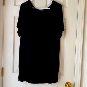 Lane Bryant A-line Black Keyhole Neck Tunic Top